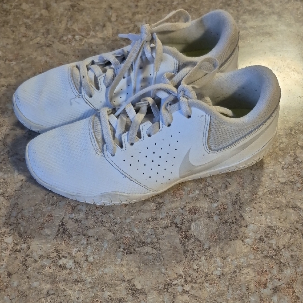 Nike White and Light Gray Training Sneakers